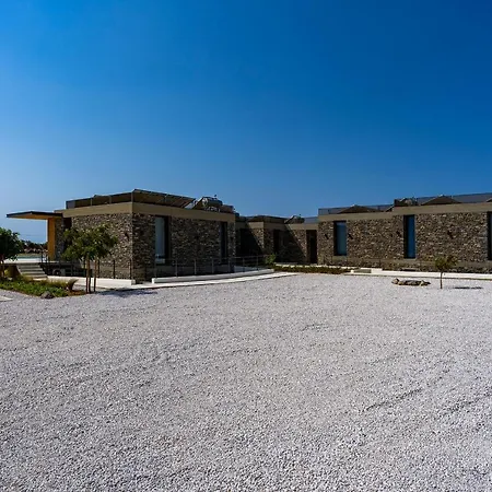 Akra Grammeno Beachfront *