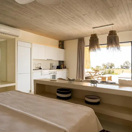 Akra Grammeno Beachfront Palaiochora