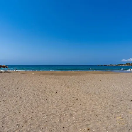 Akra Grammeno Beachfront Palaiochora