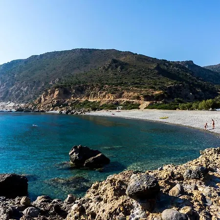 Akra Grammeno Beachfront Apartment