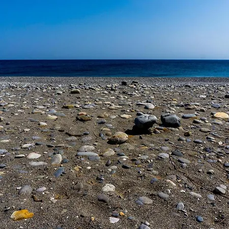 Akra Grammeno Beachfront Palaiochora