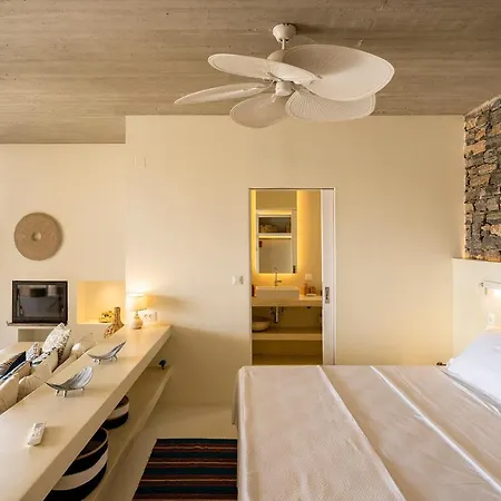 Akra Grammeno Beachfront * Palaiochora